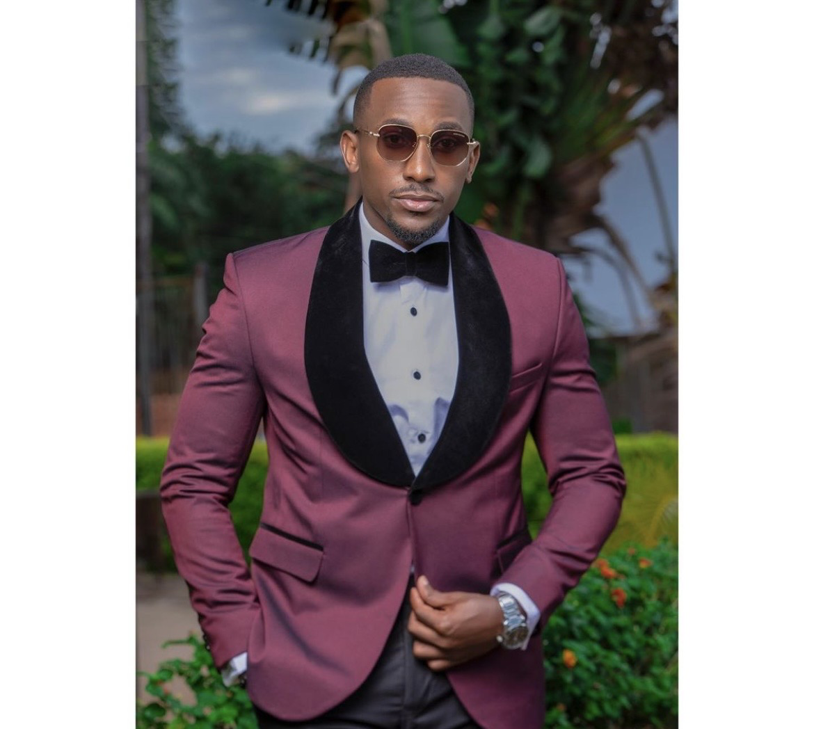 John Vaal Apparel 2-piece Suits